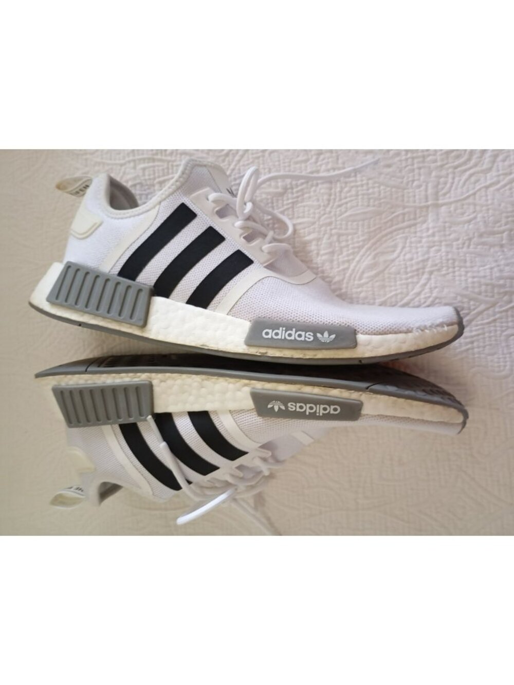 Adidas NMD_R1 White & Black Mens Sneakers Size 11 Mesh Upper Boost Midsole